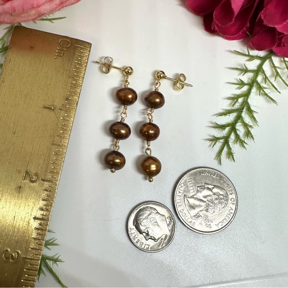 NEW⚜️Freshwater Brown Pearl Drop Earrings - Picture 3 of 3
